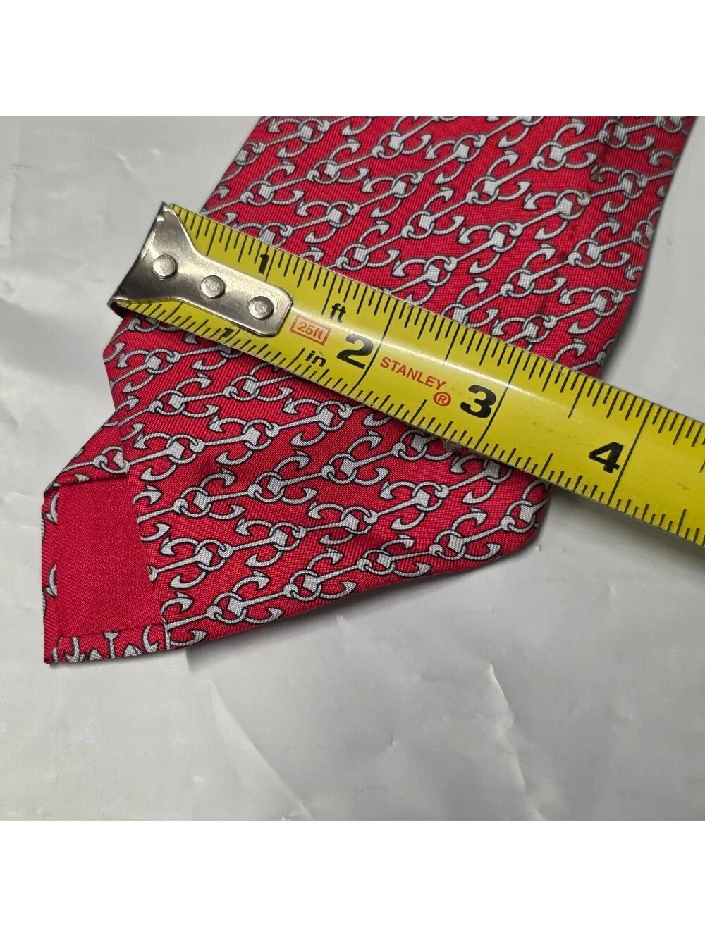 Hermes paris Tie Red Anchor Chain Allover Necktie Mens Silk 62x3.5 Long  5358 OA